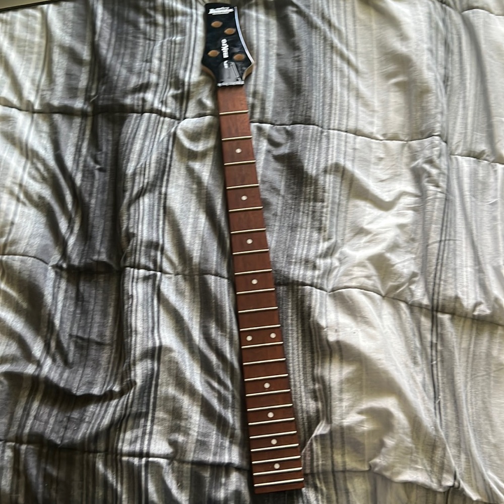 28” Mikro Bass Neck Stock Ibanez